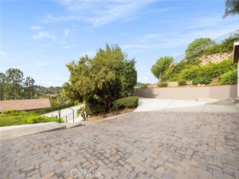 386  Olinda   Drive, Brea, CA