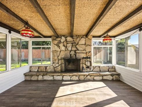 900 De Jur , Brea, CA