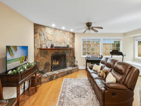 2050  Fallingleaf   Circle, Brea, CA