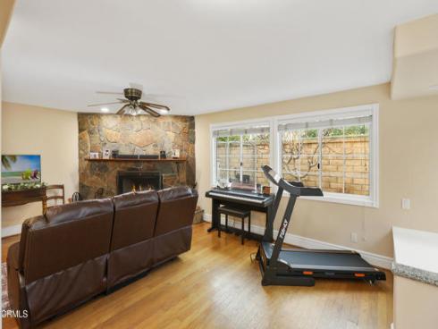 2050  Fallingleaf   Circle, Brea, CA