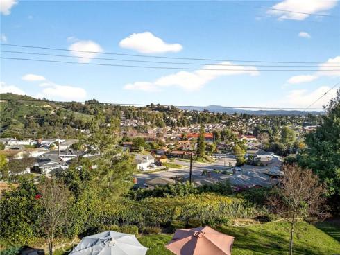 1252  Tamarack  , Brea, CA