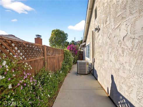 1252  Tamarack  , Brea, CA