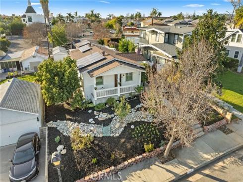 127 S Redwood Avenue, Brea, CA