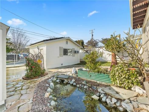 127 S Redwood Avenue, Brea, CA