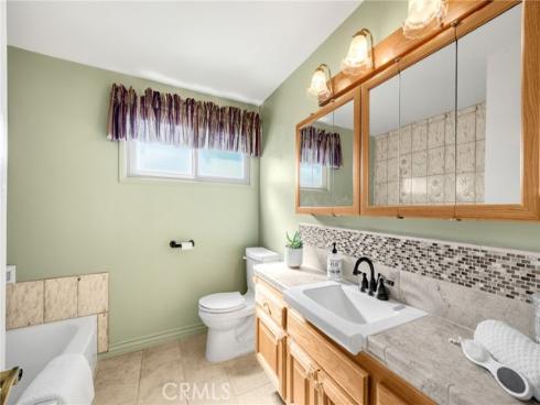 1011  Delay   Street, Brea, CA