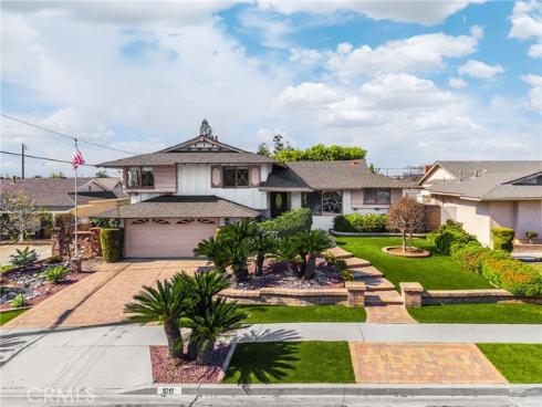 1011  Delay   Street, Brea, CA