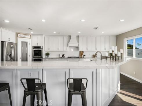 688 Buttonwood , Brea, CA