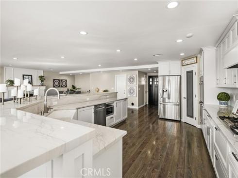 688 Buttonwood , Brea, CA