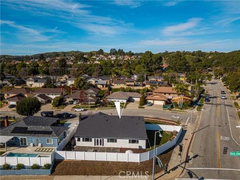 688 Buttonwood , Brea, CA