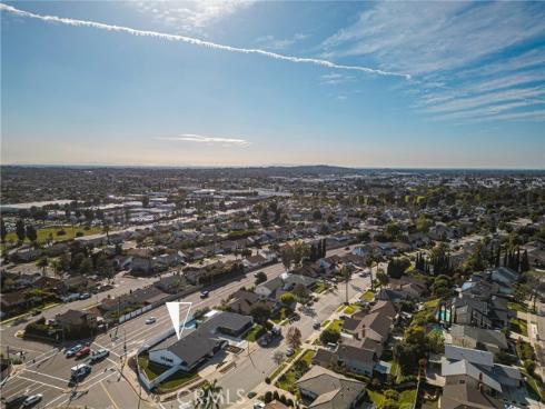 688 Buttonwood , Brea, CA