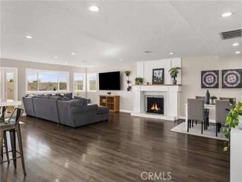 688 Buttonwood , Brea, CA