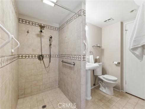 600 N Pepper Tree   Drive, Brea, CA