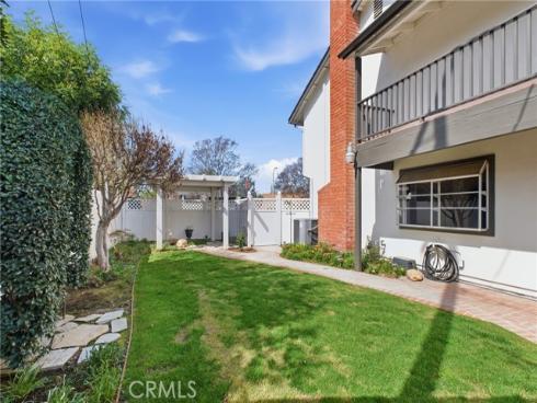 600 N Pepper Tree   Drive, Brea, CA