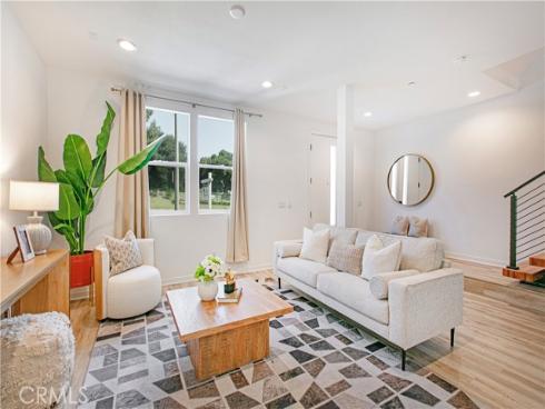 448 W Central Ave  , Brea, CA