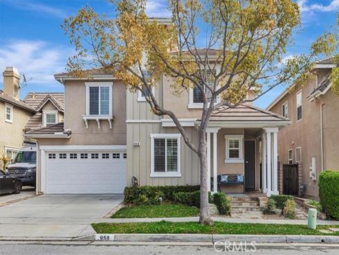 958  Baxter  , Brea, CA