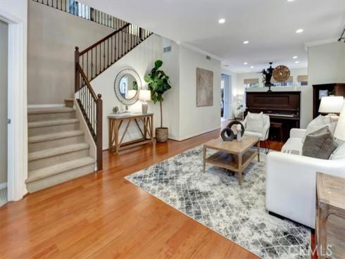 958  Baxter  , Brea, CA