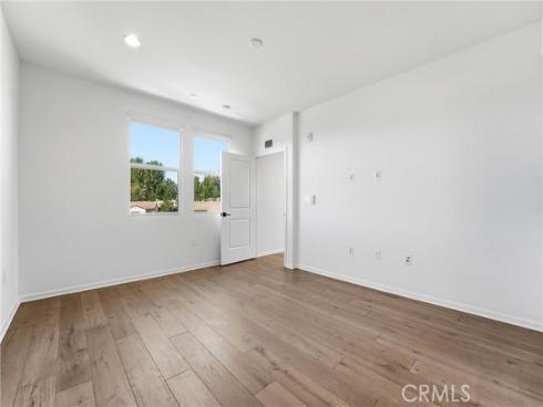 220  Buena Vida  308  Drive, Brea, CA