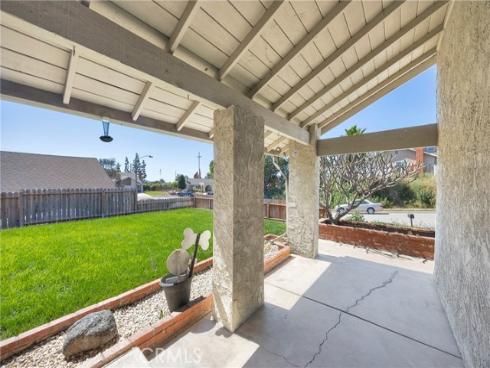 570  Olive   Avenue, Brea, CA
