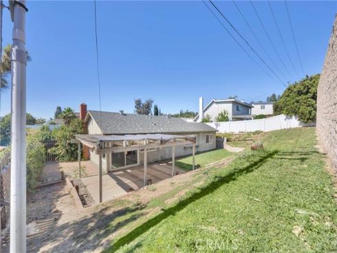 570  Olive   Avenue, Brea, CA
