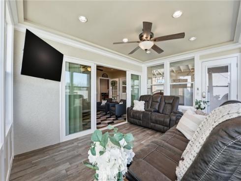 633  Laurel   Avenue, Brea, CA