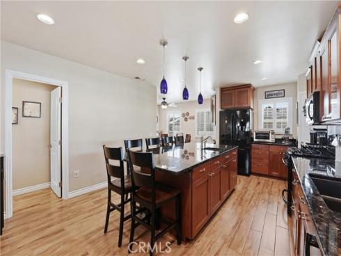 633  Laurel   Avenue, Brea, CA