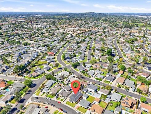 633  Laurel   Avenue, Brea, CA