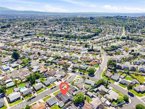 633  Laurel   Avenue, Brea, CA