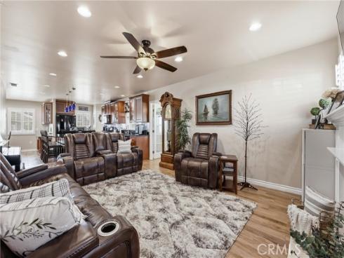 633  Laurel   Avenue, Brea, CA