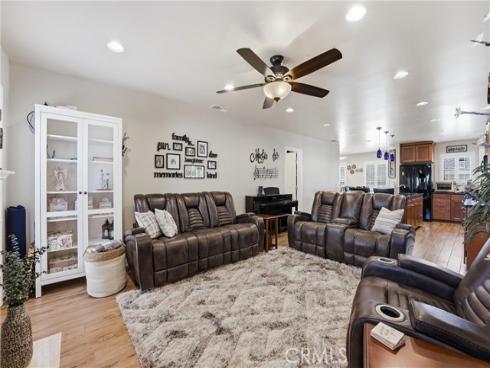 633  Laurel   Avenue, Brea, CA