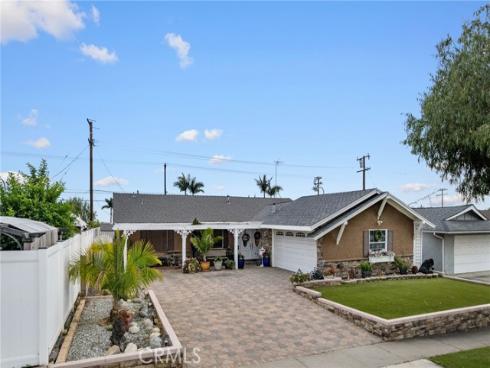 1406  Carey   Avenue, Brea, CA