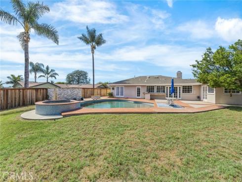 912  Bonnie  , Brea, CA