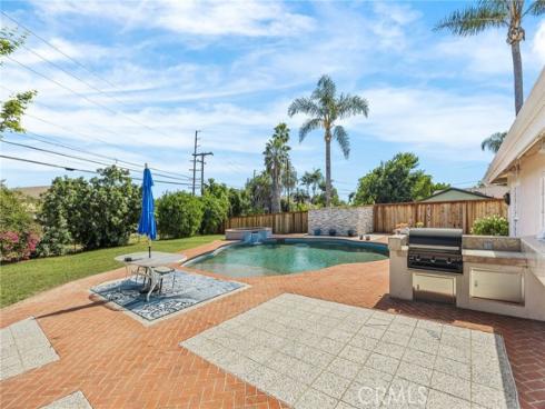 912  Bonnie  , Brea, CA