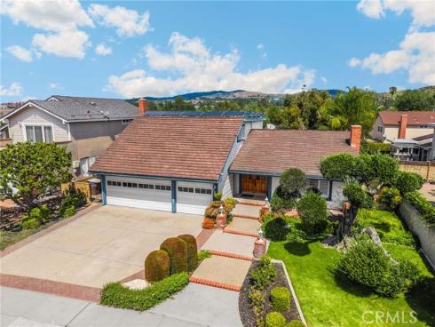 1975  Heather   Circle, Brea, CA