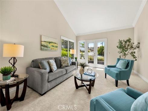 897  Kings Canyon   Road, Brea, CA