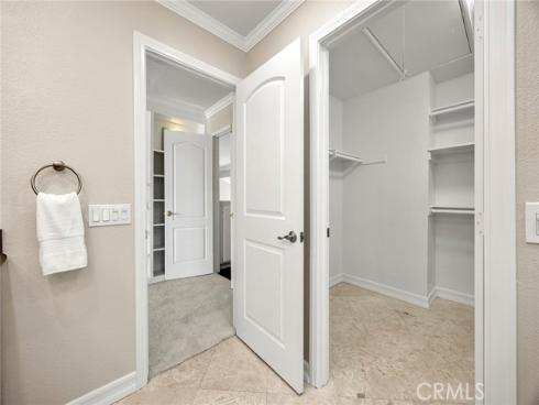 897  Kings Canyon   Road, Brea, CA