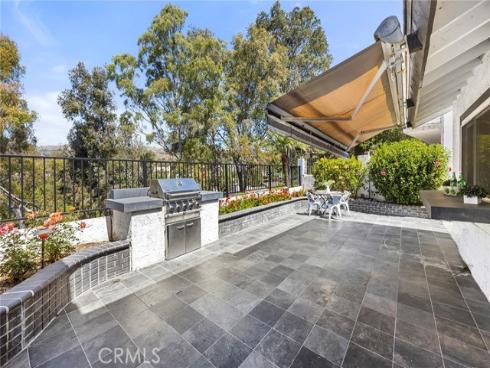 897  Kings Canyon   Road, Brea, CA