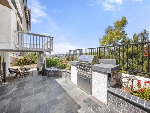 897  Kings Canyon   Road, Brea, CA