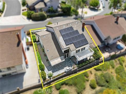 897  Kings Canyon   Road, Brea, CA