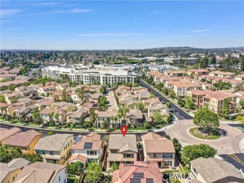 320  La Floresta   Drive, Brea, CA