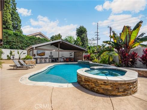 1001 W Dorothy   Drive, Brea, CA