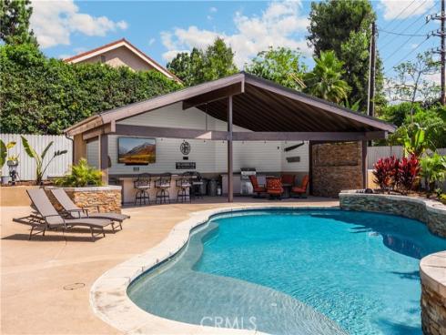 1001 W Dorothy   Drive, Brea, CA