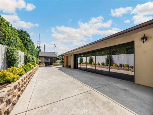 1001 W Dorothy   Drive, Brea, CA