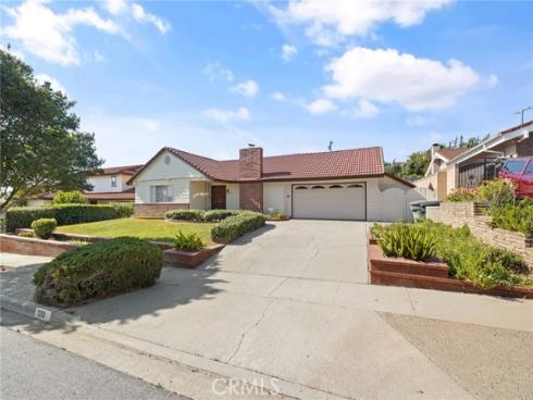 1319  Las Lomas  , Brea, CA