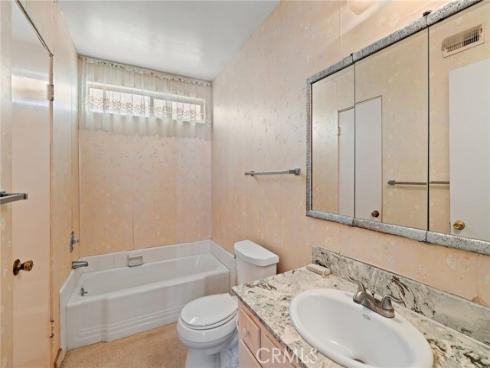 1319  Las Lomas  , Brea, CA