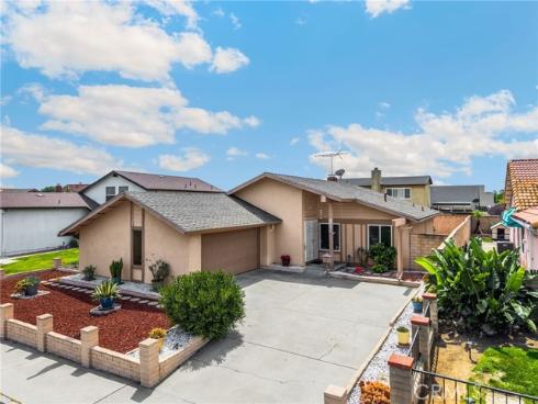 1618  E Eucalyptus   Street, Brea, CA