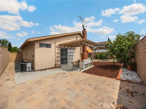 1618  E Eucalyptus   Street, Brea, CA