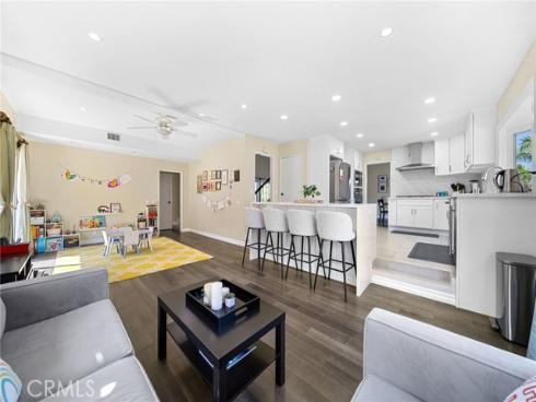 1013  Woodcrest  , Brea, CA