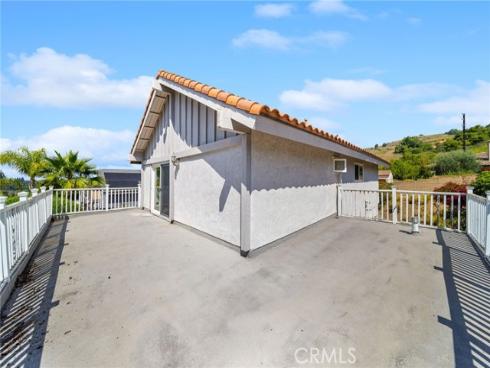 1013  Woodcrest  , Brea, CA