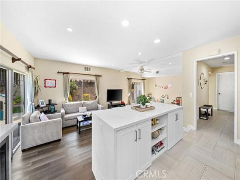 1013  Woodcrest  , Brea, CA