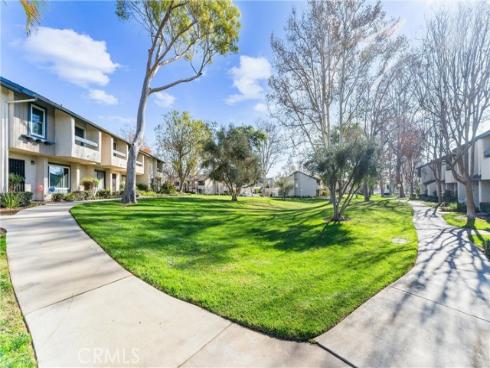 692  Archwood   Avenue, Brea, CA
